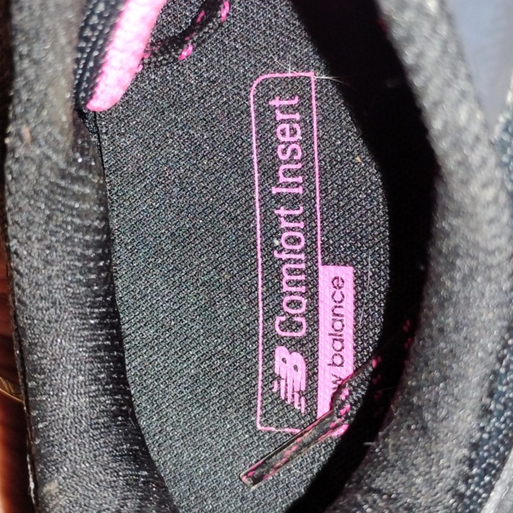 Women's New Balance Running Shoes 10 - Picture 7 of 8